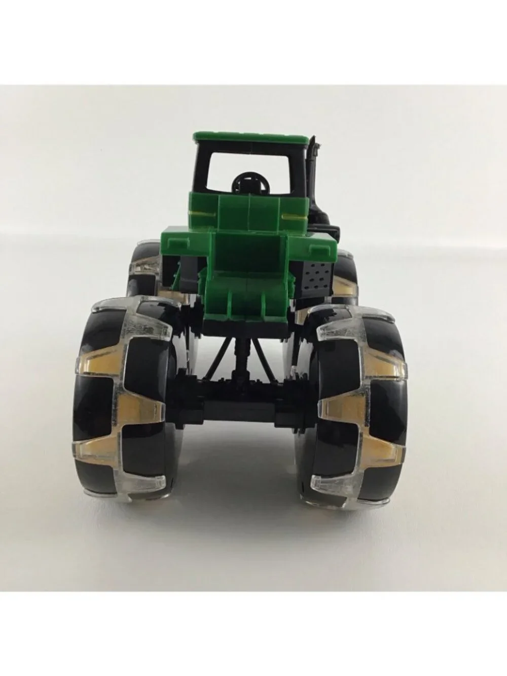 John Deere Monster Treads Lightning Wheels Tractor Light Up Farm Vehicle Tomy